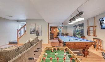 238 King Arthur Rd, Blakeslee, PA 18610