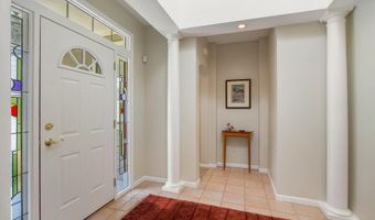 2736 Aspen Ct, Ann Arbor, MI 48108