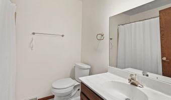 10 Krystana Way, Madison, WI 53711