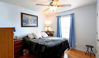 160 Redwood Dr, Bardstown, KY 40004