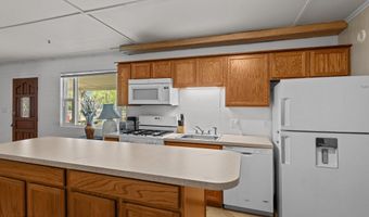 34381 S VLADIMIR St, Black Canyon City, AZ 85324