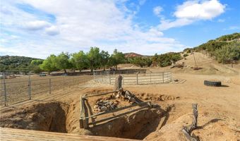 6535 Juniper Crest Rd, Agua Dulce, CA 91390