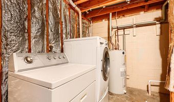 422 MACHIAS Pl, Baltimore, MD 21220