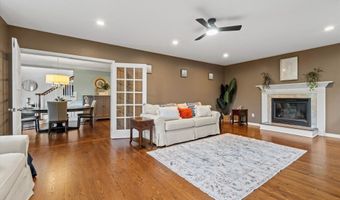 104 Windsor Dr, Auburn, NH 03032
