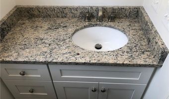 1445 Old Louisquisset Pike 5B, Lincoln, RI 02865