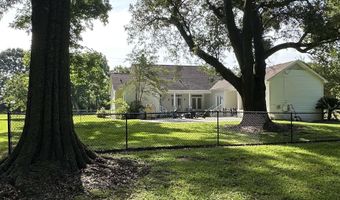 43701 Pine Grove Rd, Bay Minette, AL 36507