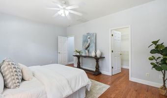 24 Pickens St, Beaufort, SC 29907