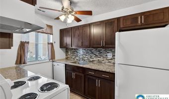 991 Village Round H, Allentown, PA 18106