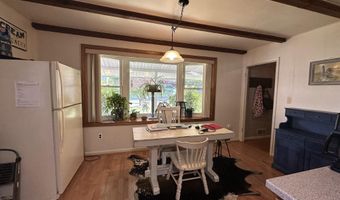 3910 FOREST GROVE Dr, Annandale, VA 22003