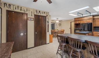 1329 Oakdale Dr, Bartlesville, OK 74006