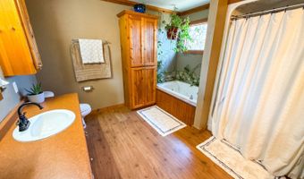 8667 W Hardwood Rd, Atoka, OK 74525