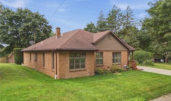 2260 Englewood Ave, Akron, OH 44312