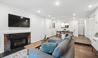 1055 MICHIGAN Ave NE, Washington, DC 20017