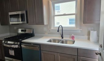 26597 W Maple St, Antioch, IL 60002