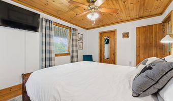 292 N Rhododendron, Almond, NC 28702