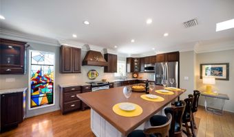517 LOQUAT Dr, Anna Maria, FL 34216