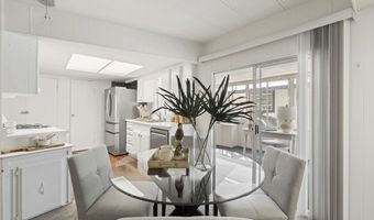 7026 San Bartolo St 18, Carlsbad, CA 92011