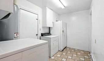 1632 Columbia Dr SE, Albuquerque, NM 87106