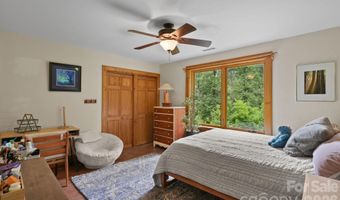 24 Merriwood Trl, Arden, NC 28704