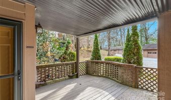 55 Ravencroft Ln, Asheville, NC 28803