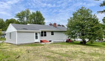 10 Crawford Dr, Bath, ME 04530