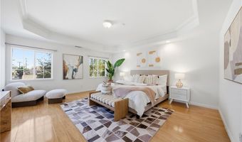 141 California St H, Arcadia, CA 91006