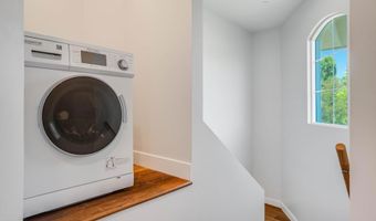 300 E Alhambra Rd F, Alhambra, CA 91801