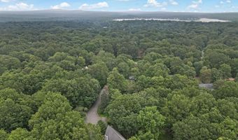 11 Carmen Gln, Albrightsville, PA 18210