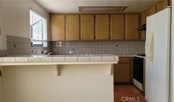 905 S 2nd St D, Alhambra, CA 91801