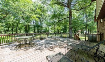 911 BENCHMARK Dr, Albany, GA 31721
