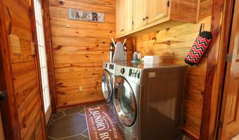 646 SCHOOL St, Amity, AR 71921