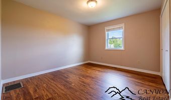 125 Spirit Mountain Dr, Cody, WY 82414