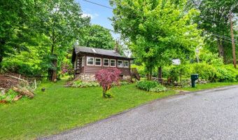13 Alturas Rd, Alloway, NJ 07422