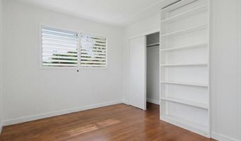 82 MALIA St, Hilo, HI 96720