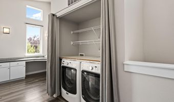 61547 SE Lincoln Ln, Bend, OR 97702