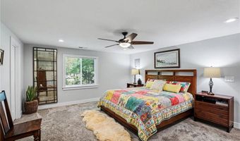 16985 Evans Rd, Basehor, KS 66007