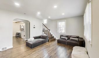 4609 HILLSIDE Rd SE, Washington, DC 20019