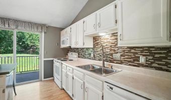4930 Riverwatch Dr, Delhi, OH 45238