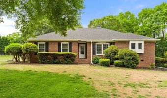 211 Hidden Creek Dr, Advance, NC 27006
