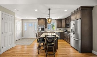 70 Cynthia Rd, Abington, MA 02351