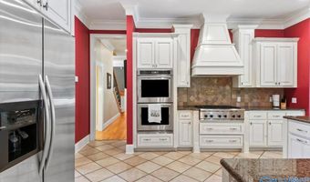 280 St Andrews Ln, Albertville, AL 35951
