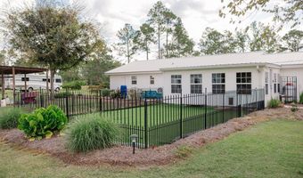 144 Yardley Ave, Baxley, GA 31513