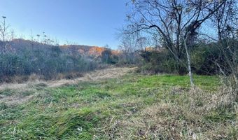 50 PINE GROVE Rd, Amma, WV 25005