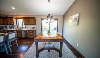 426 Creek Ave, Delano, MN 55328