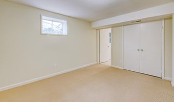 5214 DANBURY Rd, Bethesda, MD 20814