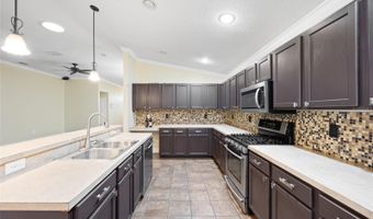 6914 MONARCH PARK Dr, Apollo Beach, FL 33572