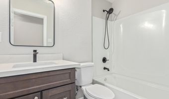 7525 W Lake Erie Dr, Casa Grande, AZ 85194