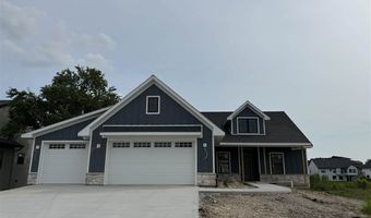 1275 Osage Ln, North Liberty, IA 52317