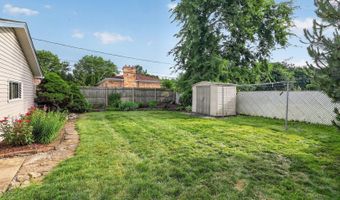 51 W Marilyn Ter, Addison, IL 60101