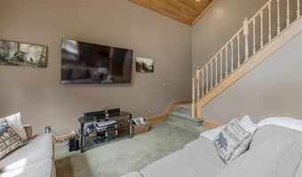 9038 Lahring Rd, Argentine, MI 48436